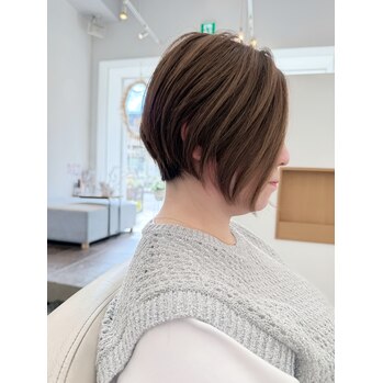 広島袋町で叶う前下がりショート,ハンサムショート