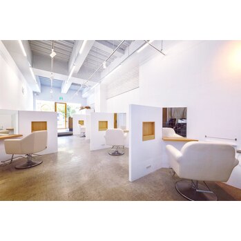 広島袋町で叶う似合わせ半個室で体験スパイラルパーマ