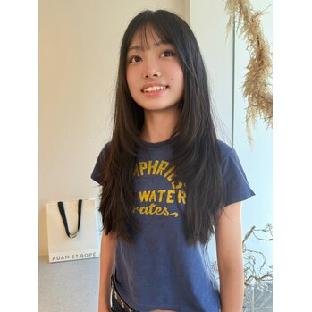 黒髪ロングレイヤー　顔まわりカット　サイドバング